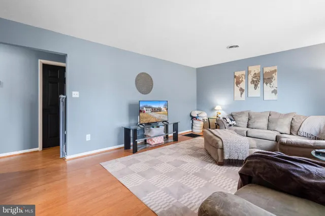 $320,000 | 76 Fellowship Court, Inwood, WV 25428