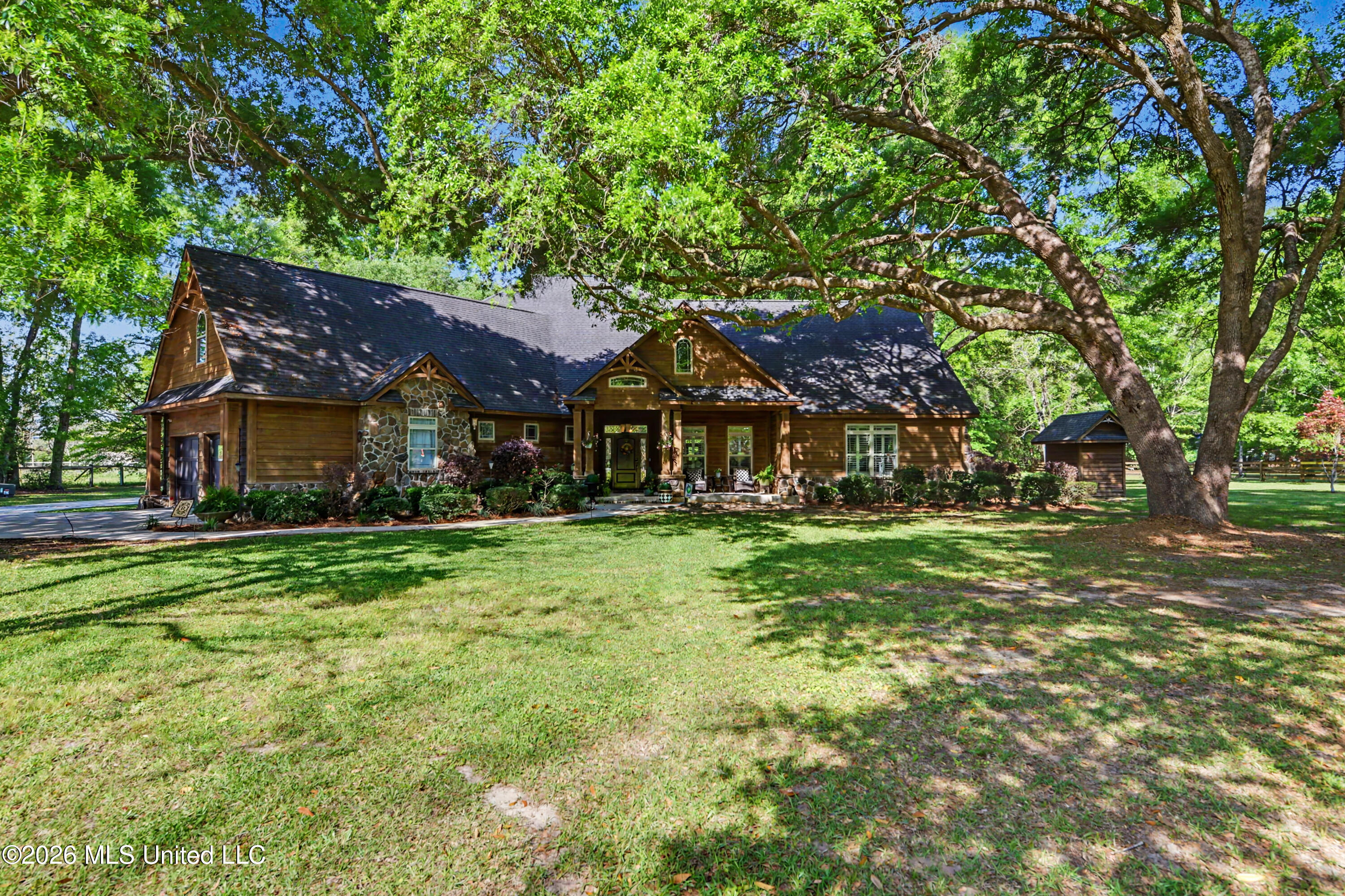 17713 Highway 613 Moss Point, MS 39562 - Photo 1 of 40 IMG_0037