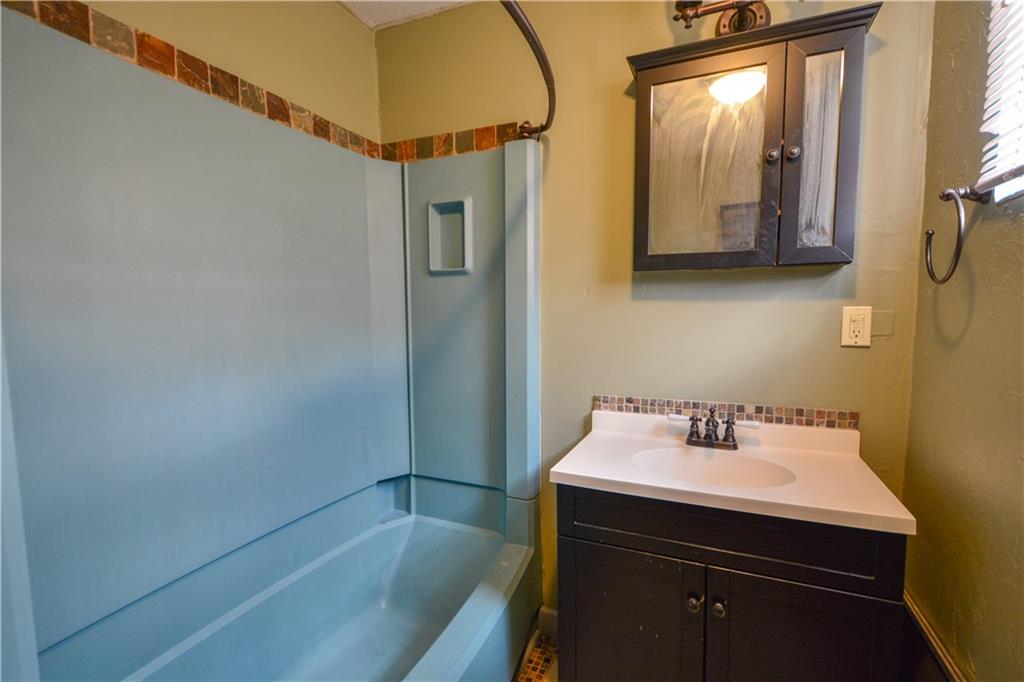 180 South 17th Street, Unit 2 Pittsburgh, PA 15203 - Photo 11 of 12