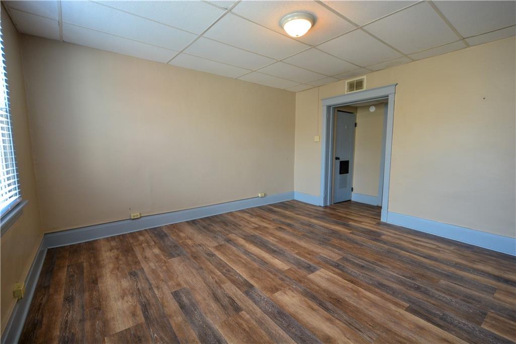 180 South 17th Street, Unit 2 Pittsburgh, PA 15203 - Photo 8 of 12