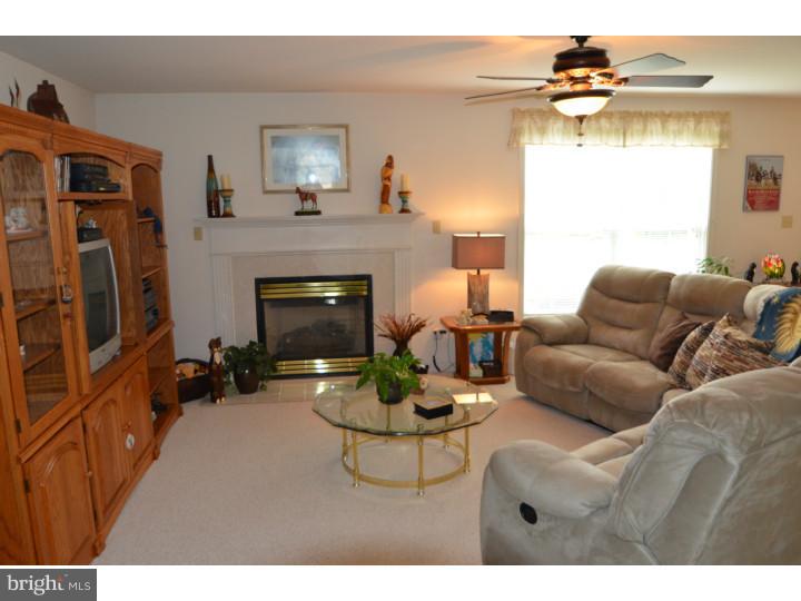 146 Bethel Road Oxford, PA 19363 - Photo 4 of 25 Family Room