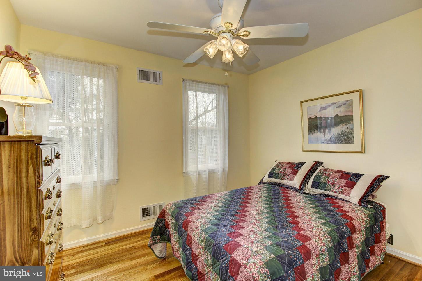 1812 Pelling Court Silver Spring, MD 20905 - Photo 15 of 25 Bedroom
