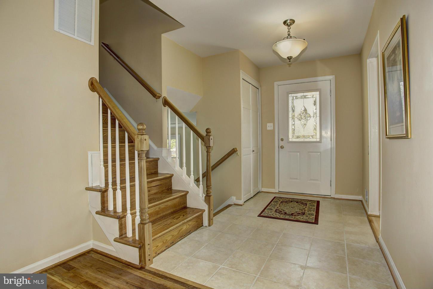 1812 Pelling Court Silver Spring, MD 20905 - Photo 5 of 25 Interior (General)