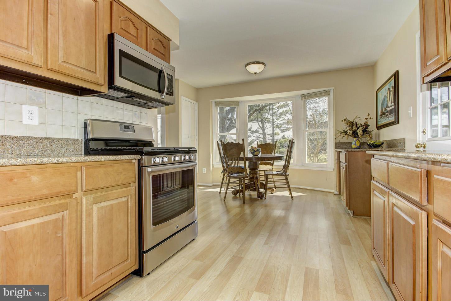 1812 Pelling Court Silver Spring, MD 20905 - Photo 8 of 25 Kitchen
