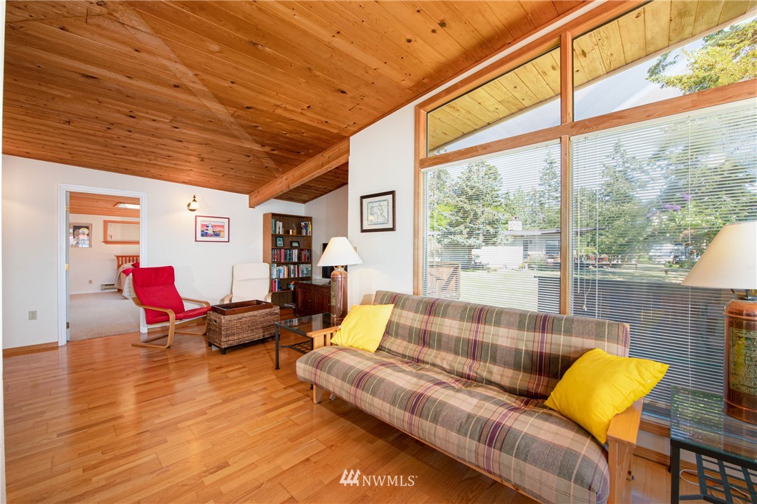 6302 South Shore Road Anacortes, WA 98221 - Photo 19 of 39 Gallery Image 19