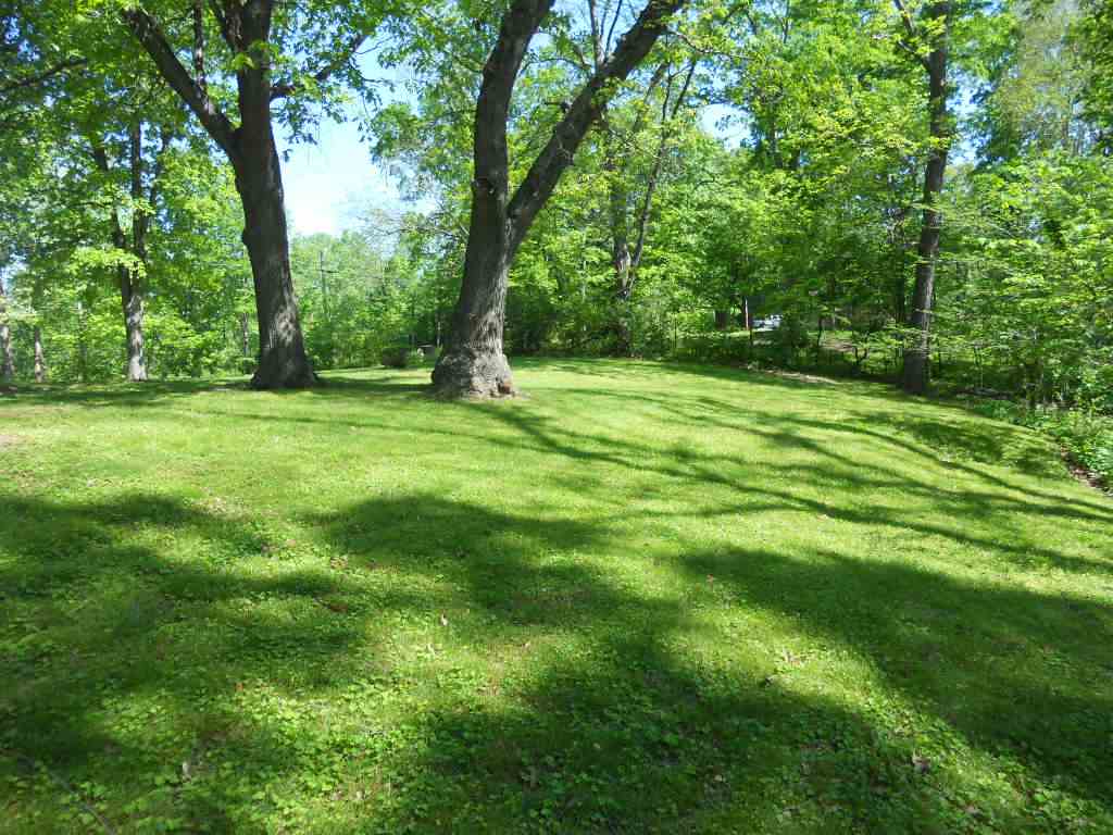 7880 Sipes Road Bloomington, IN 47408 - Photo 3 of 7 Gallery Image 3