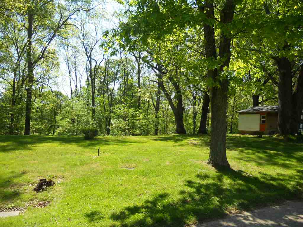 7880 Sipes Road Bloomington, IN 47408 - Photo 5 of 7 Gallery Image 5