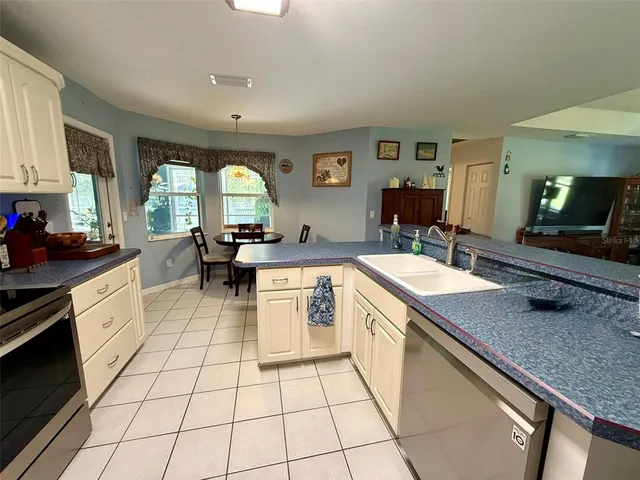 $499,900 | 11271 Southeast 136th Terrace, Dunnellon, FL 34431