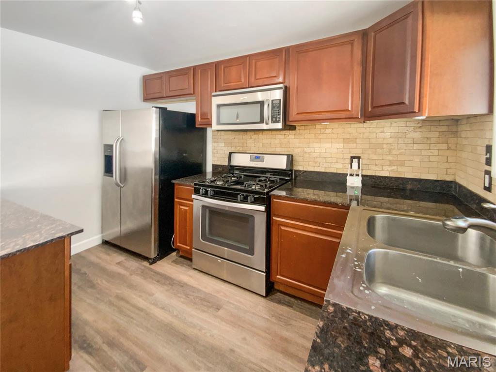 2349 Hudson Road St. Louis, MO 63136 - Photo 9 of 17