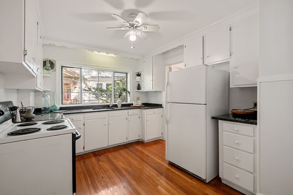 14-16 Cotter Road Newton, MA 02468 - Photo 16 of 42