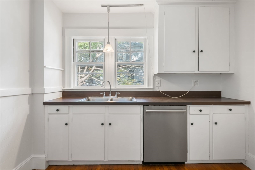 14-16 Cotter Road Newton, MA 02468 - Photo 32 of 42