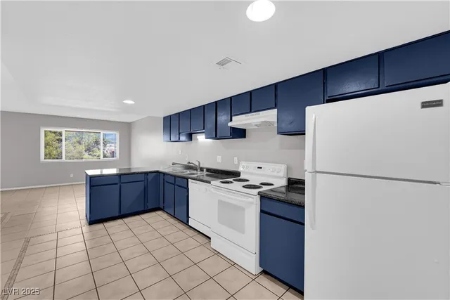 $700,000 | 5325 Redberry Street, Las Vegas, NV 89108