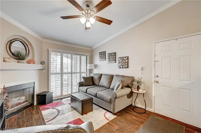$249,999 | 950 Seven Hills Drive, Unit 3026, Henderson, NV 89052