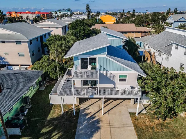 $1,890,000 | 106 20th Avenue, Indian Rocks Beach, FL 33785