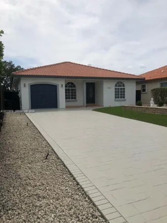 $4,100 | 9910 Southwest 23rd Street, Miami, FL 33165