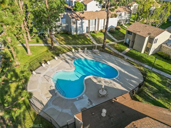 $560,000 | 15194 Campus Park Drive, Unit D, Moorpark, CA 93021