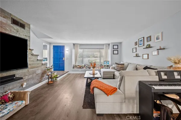 $560,000 | 15194 Campus Park Drive, Unit D, Moorpark, CA 93021