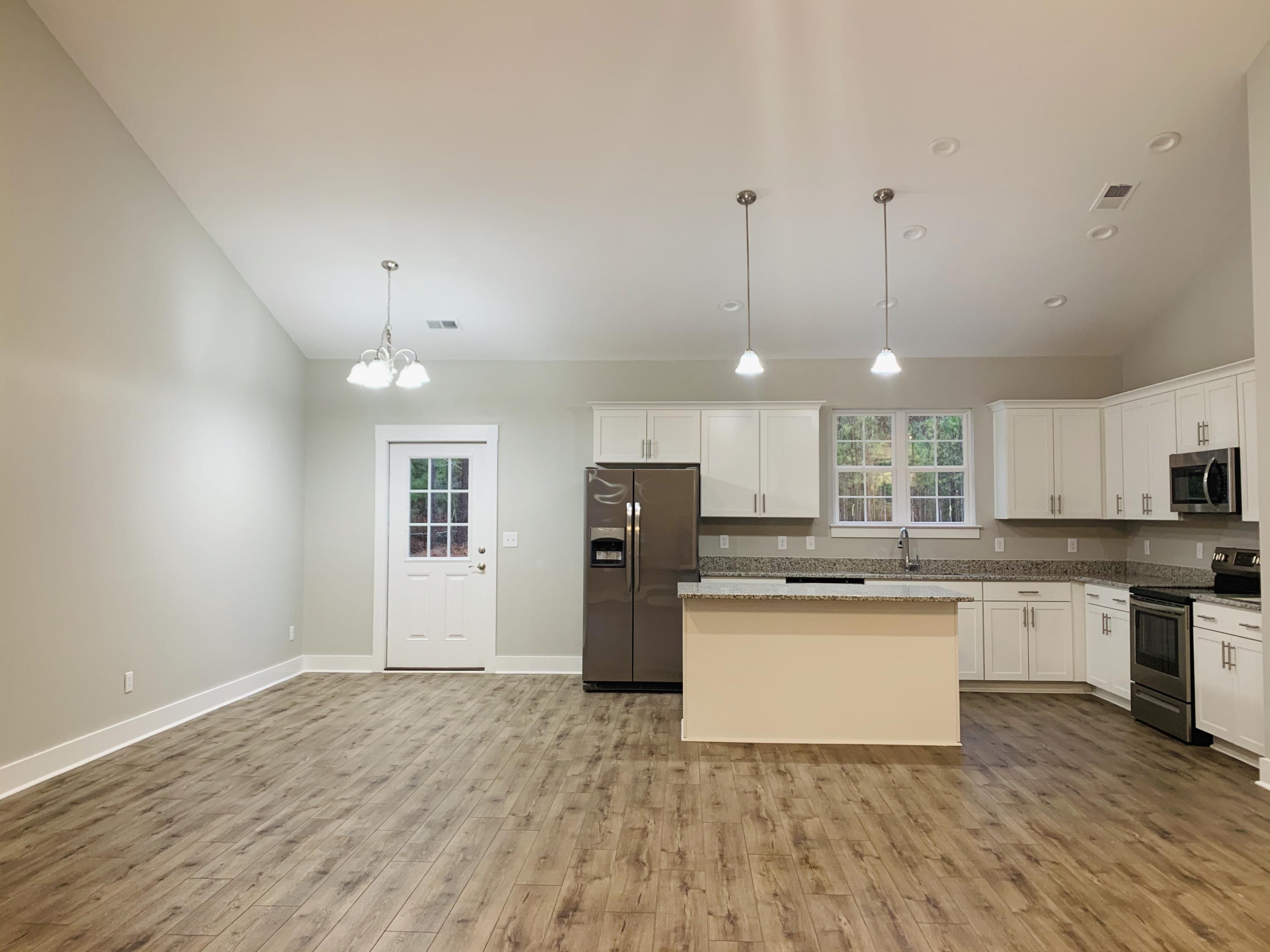 598 Hiers Corner Road Walterboro, SC 29488 - Photo 5 of 22 IMG_1249