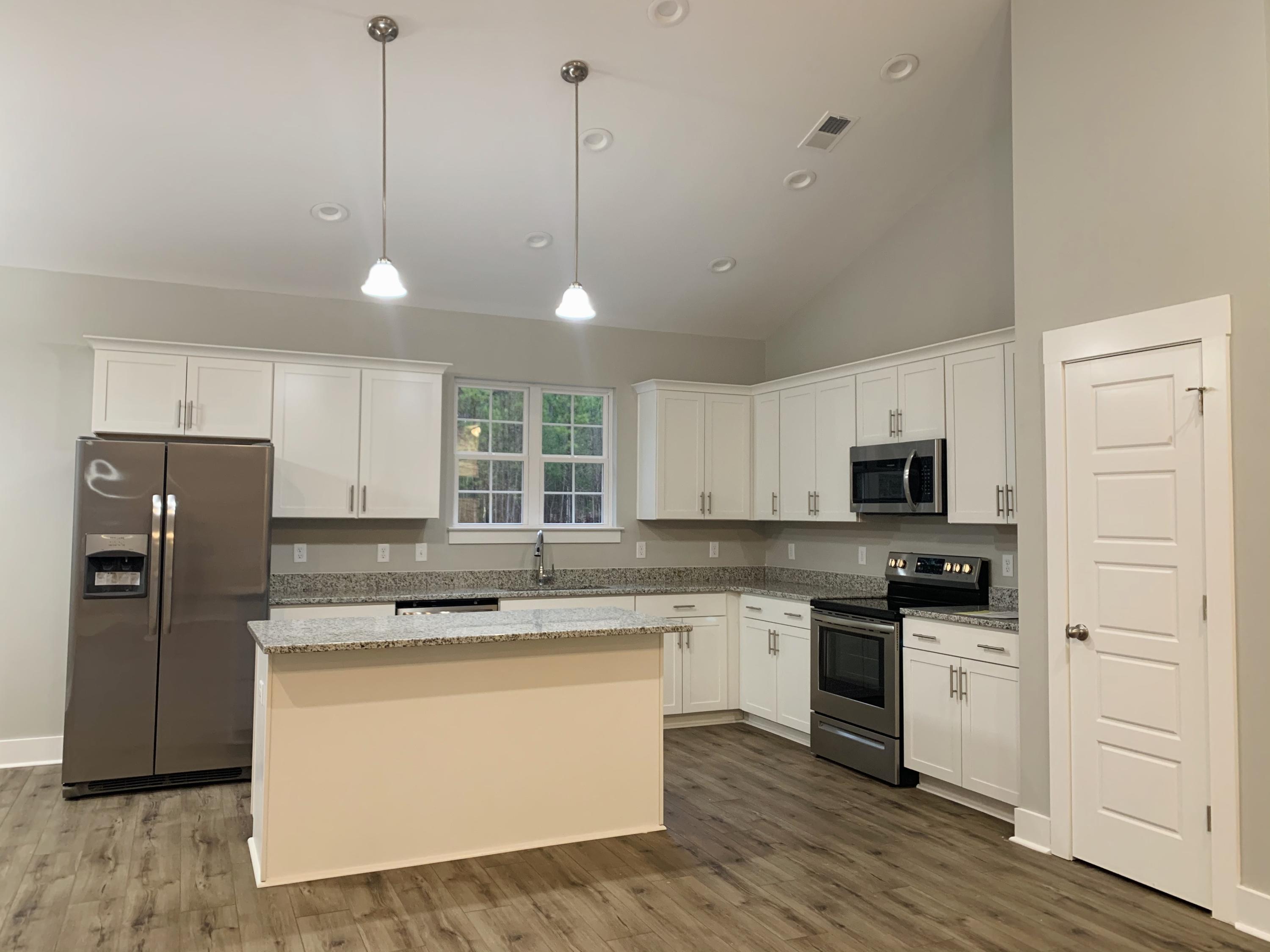 598 Hiers Corner Road Walterboro, SC 29488 - Photo 7 of 22 IMG_1263