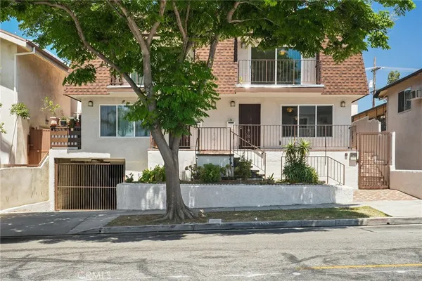 $699,900 | 429 East Providencia Avenue, Unit B, Burbank, CA 91501
