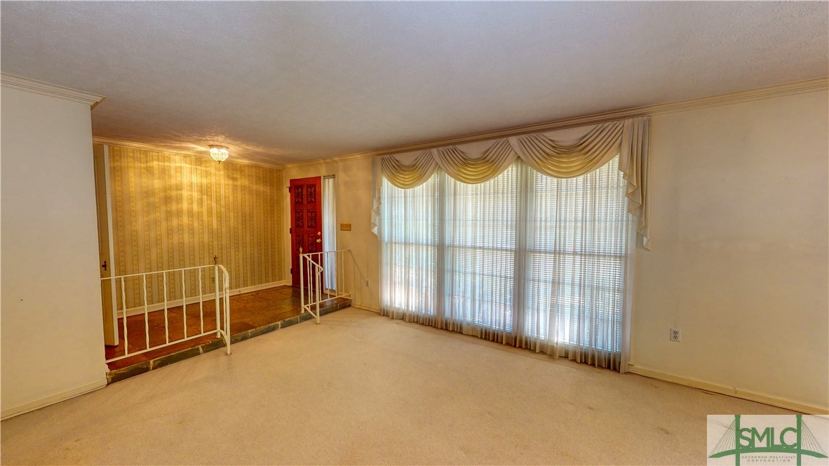 8317 Dale Drive Savannah, GA 31406 - Photo 6 of 46