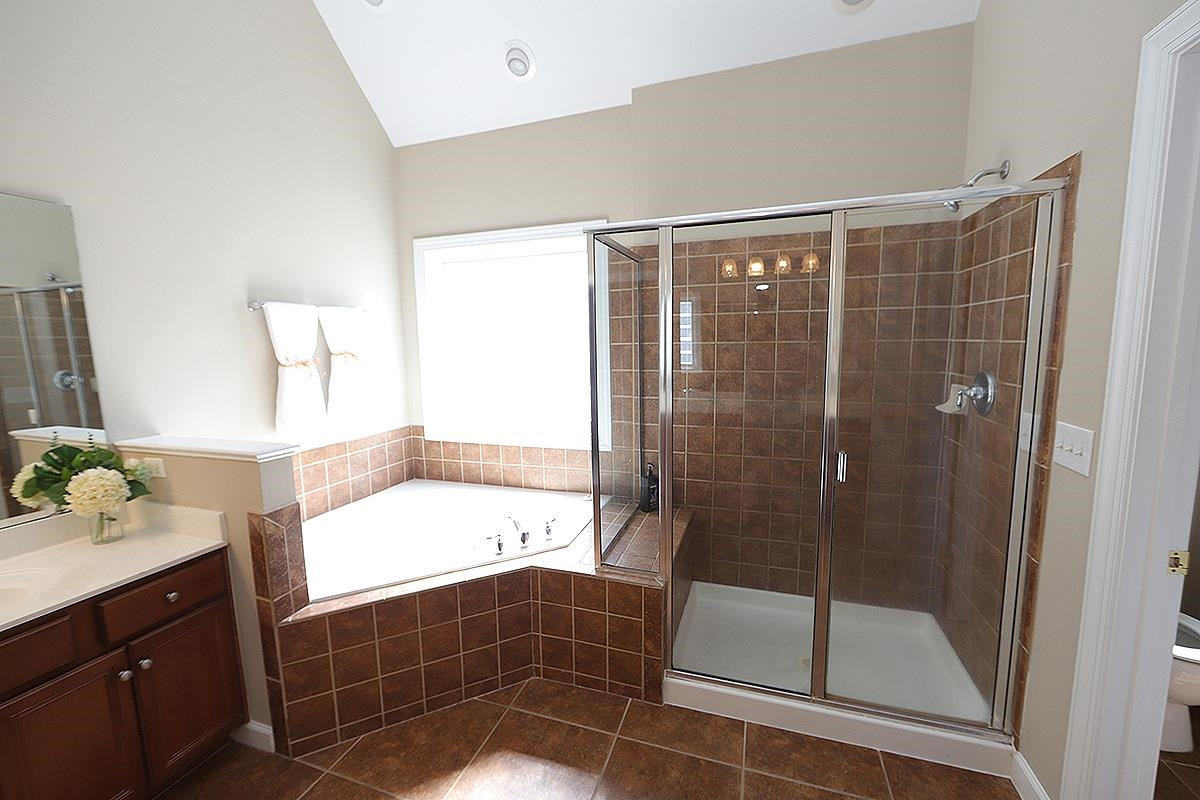 6017 Jones Farm Road Wake Forest, NC 27587 - Photo 15 of 25 Primary Bathroom