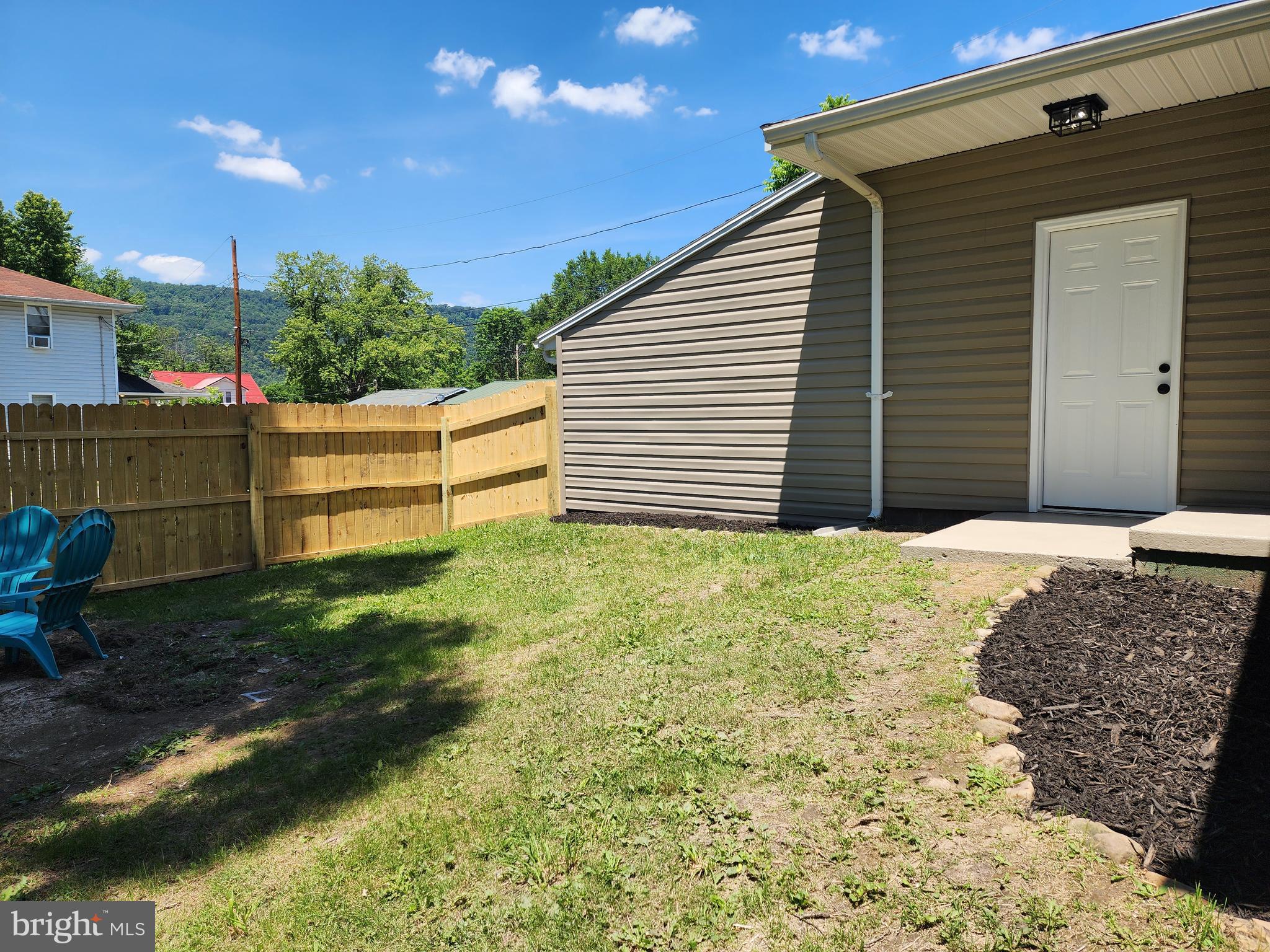 412 Everett Place Romney, WV 26757 - Photo 12 of 38