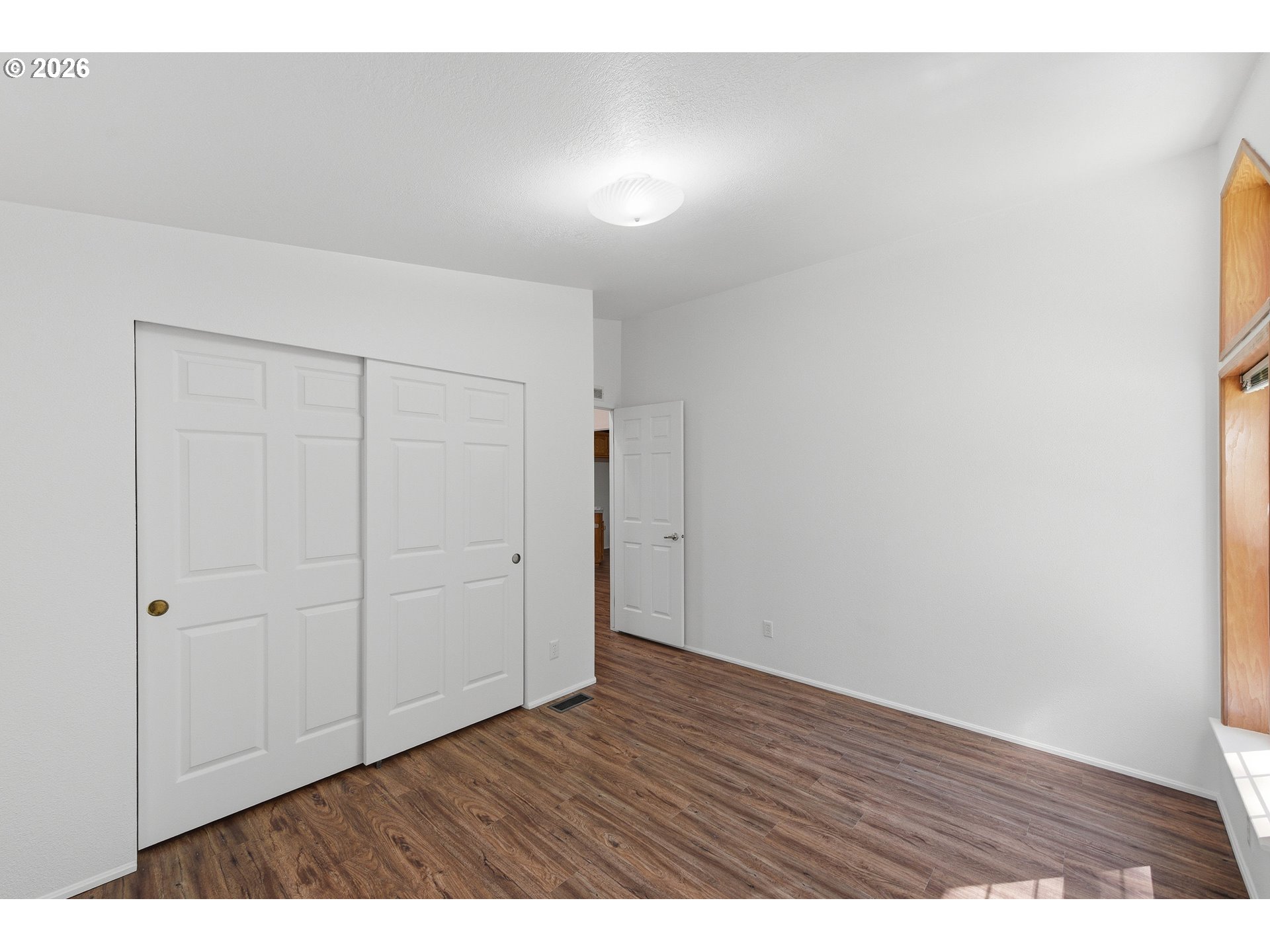 93608 Easy Lane Coos Bay, OR 97420 - Photo 26 of 44 Bedroom