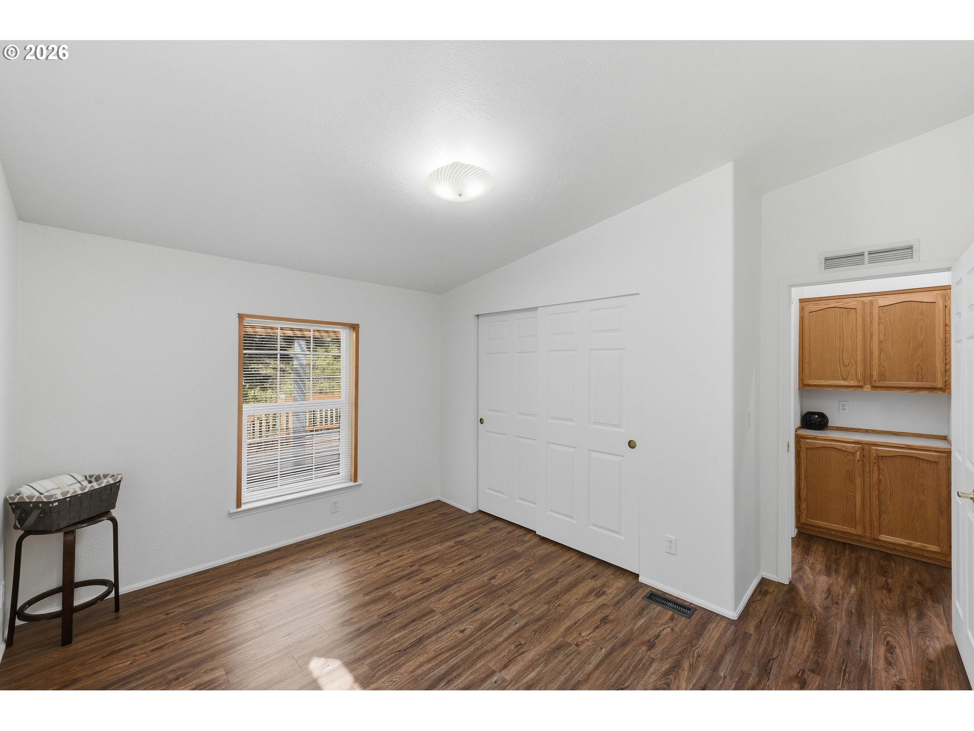 93608 Easy Lane Coos Bay, OR 97420 - Photo 27 of 44 Bedroom