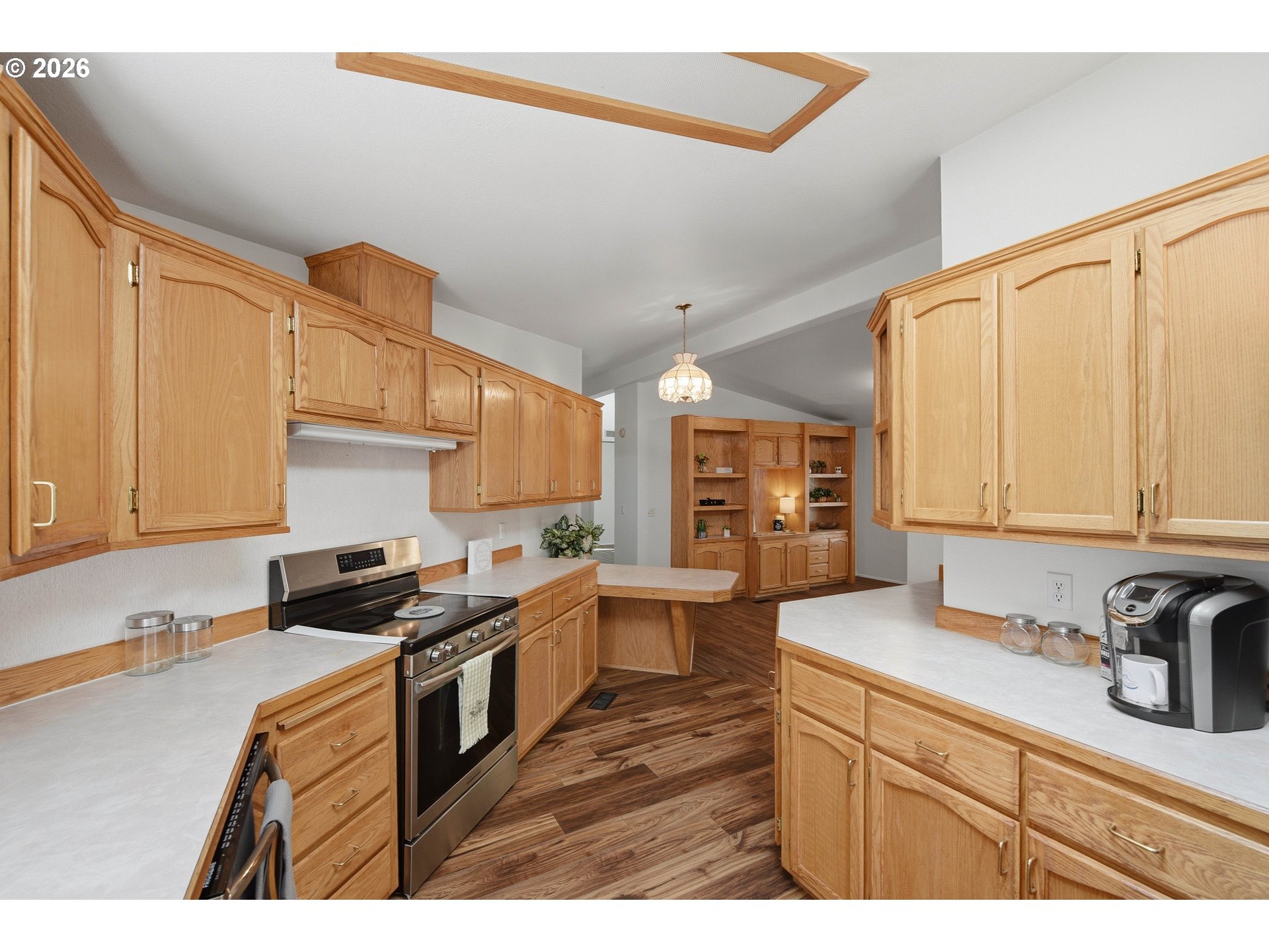 93608 Easy Lane Coos Bay, OR 97420 - Photo 9 of 44 Kitchen