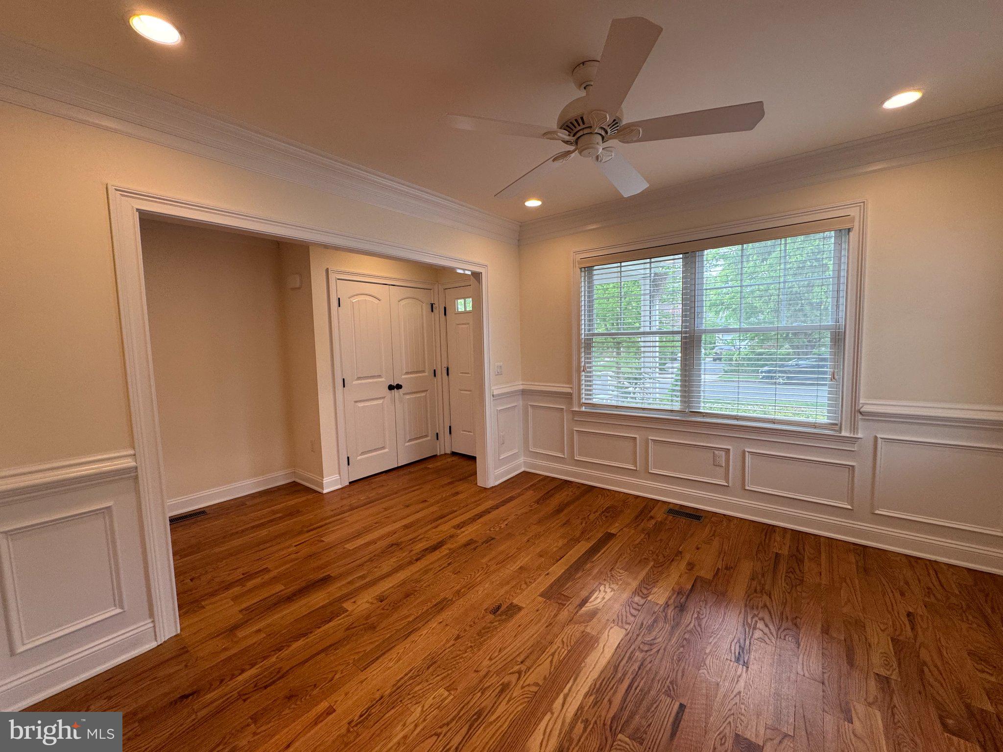16 Harris Road Princeton, NJ 08540 - Photo 7 of 25 Bright and airy living space awaits.
