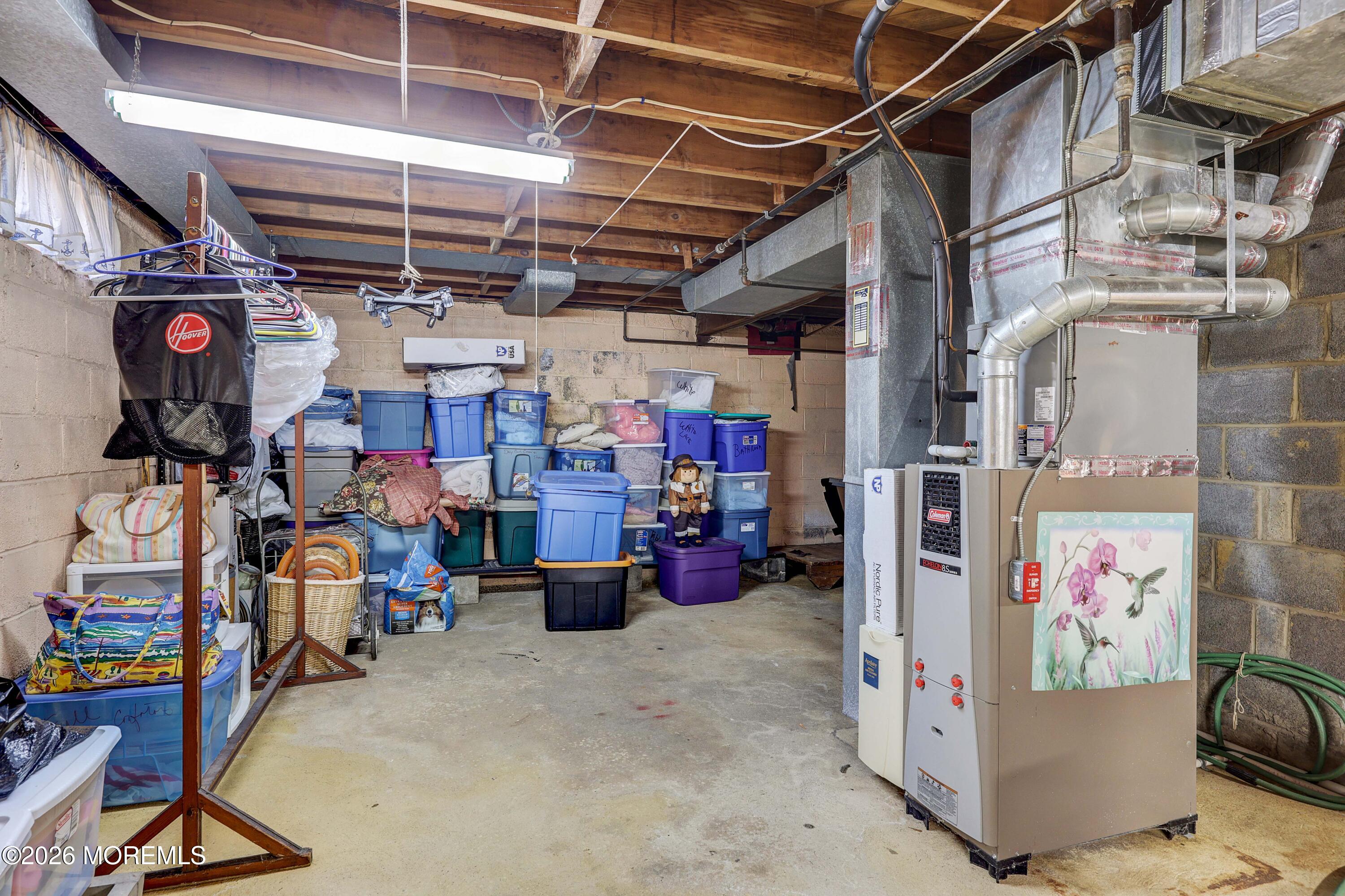 104 Therese Avenue Keyport, NJ 07735 - Photo 20 of 32 758A3231_