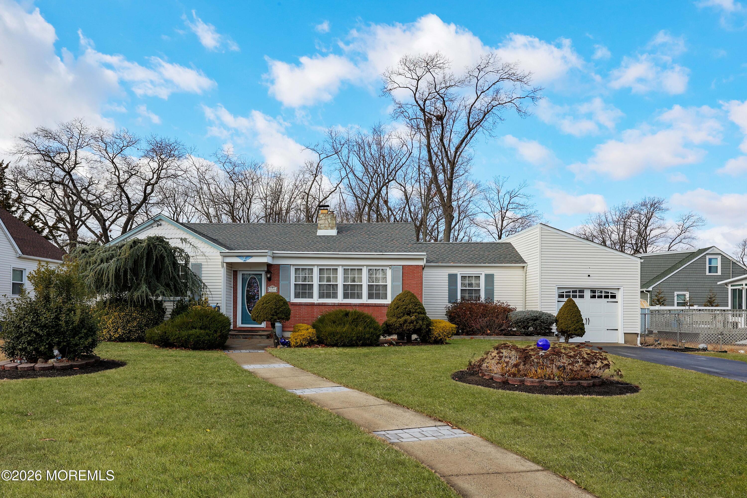 104 Therese Avenue Keyport, NJ 07735 - Photo 5 of 32 758A3272_3_4_5_6