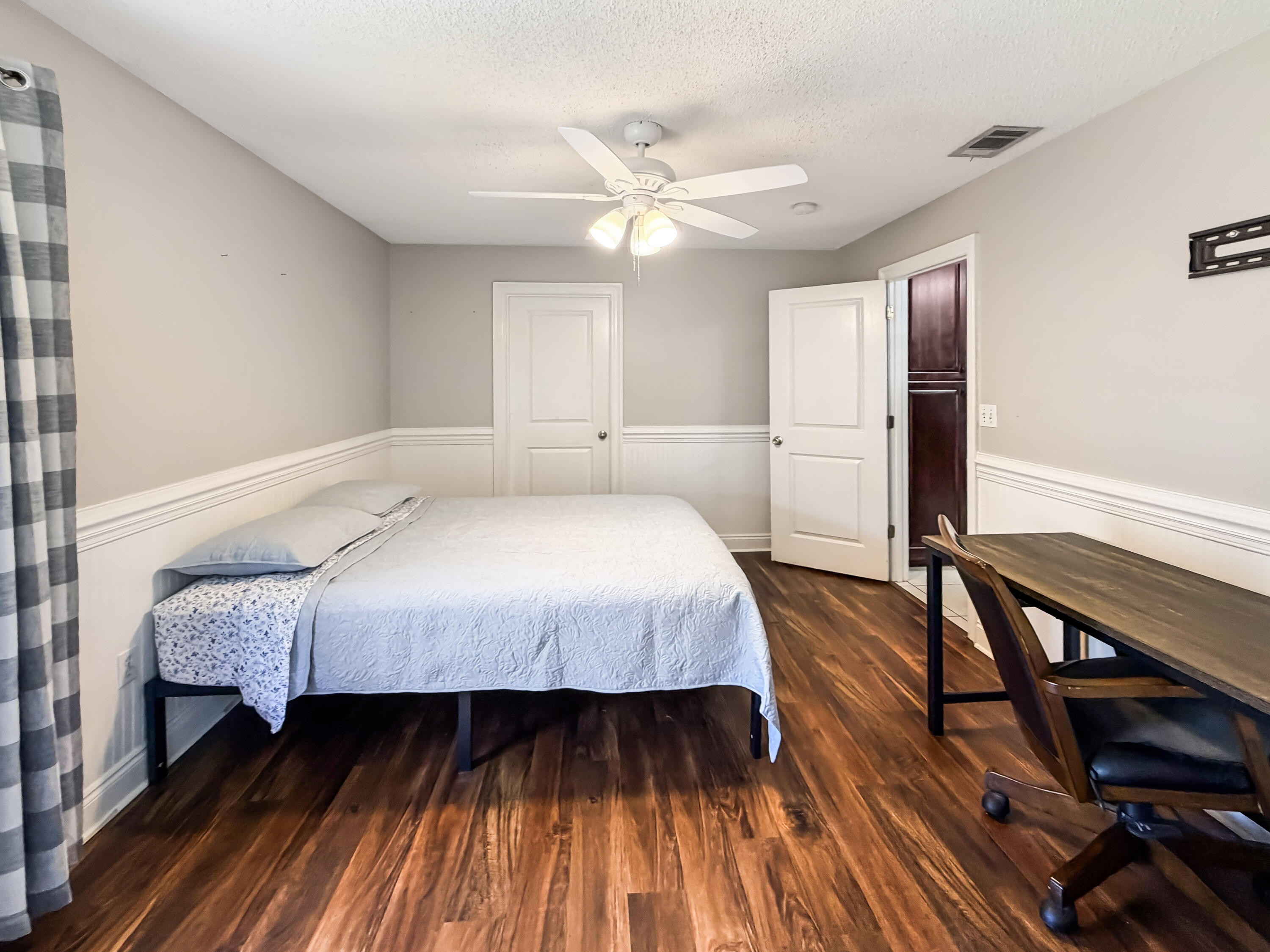 3003 Colonial Circle Crestview, FL 32539 - Photo 29 of 38 IMG_6888