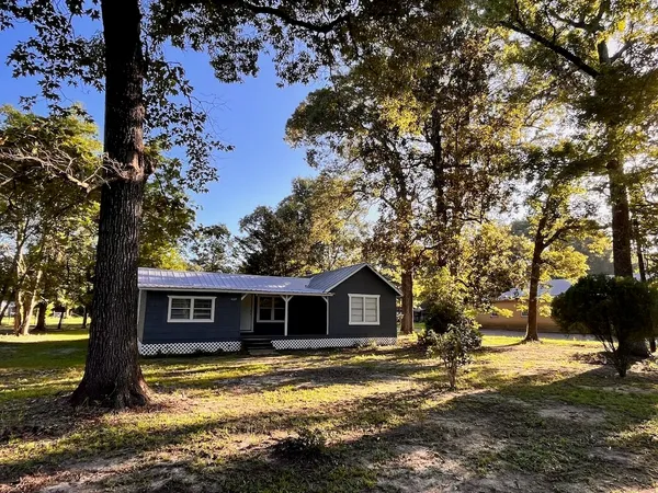 $1,395 | 4069 Villa Road, Kountze, TX 77625