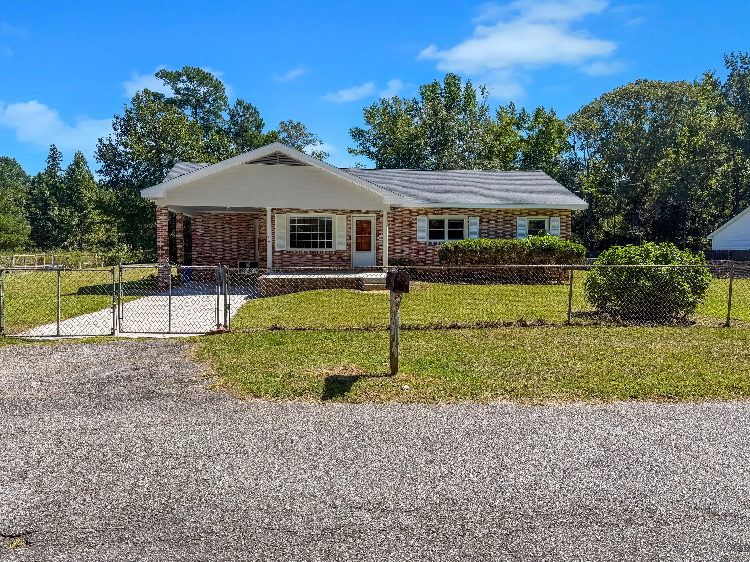 919 Rodney Road Orangeburg, SC 29115 - Photo 1 of 48 IMG_1575