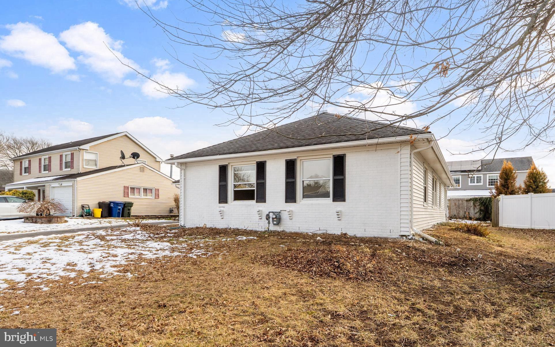 46 Parish Lane Willingboro, NJ 08046 - Photo 3 of 36