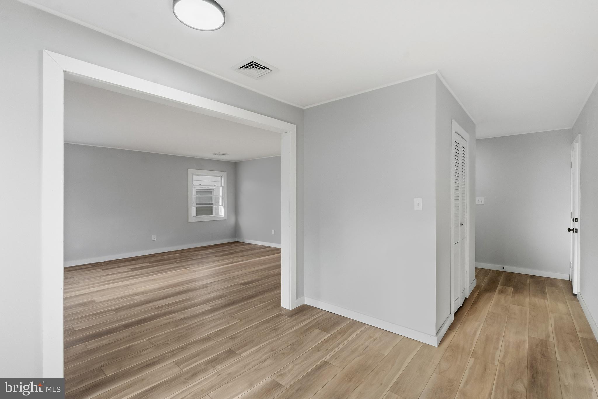 46 Parish Lane Willingboro, NJ 08046 - Photo 4 of 36