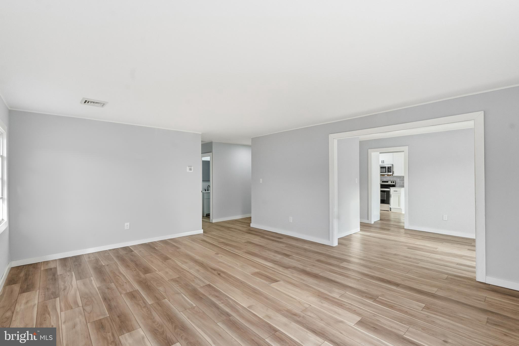 46 Parish Lane Willingboro, NJ 08046 - Photo 6 of 36