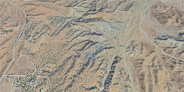 $49,500 | 0 Vicinity Ross Road East, Juniper Hills, CA 93543