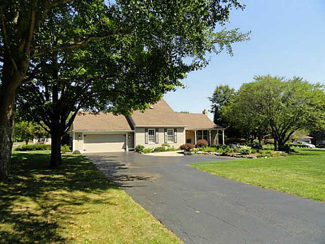 1840 Snouffer Road Columbus, OH 43235 - Photo 1 of 24