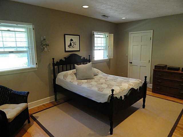 1840 Snouffer Road Columbus, OH 43235 - Photo 14 of 24
