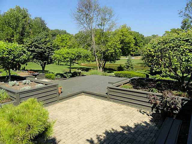 1840 Snouffer Road Columbus, OH 43235 - Photo 3 of 24