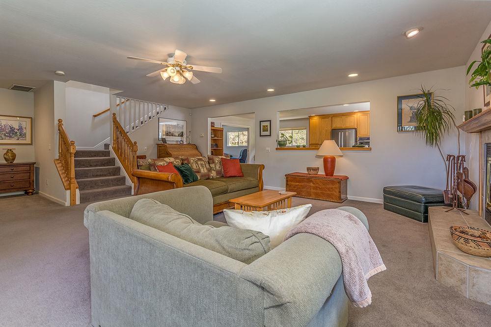 16005 Meridian Road Salinas, CA 93907 - Photo 5 of 33 Gallery Image 5