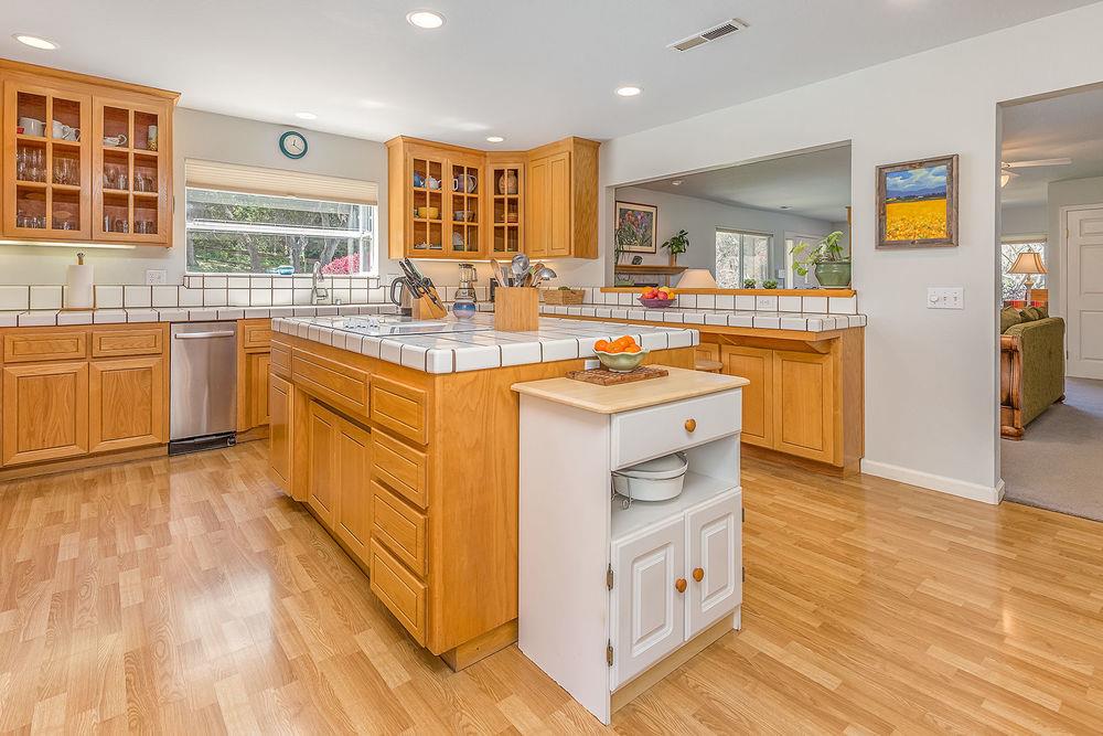 16005 Meridian Road Salinas, CA 93907 - Photo 7 of 33 Gallery Image 7