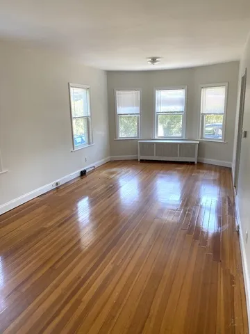 $2,500 | 1139 Beacon Street, Unit 1, Newton, MA 02461