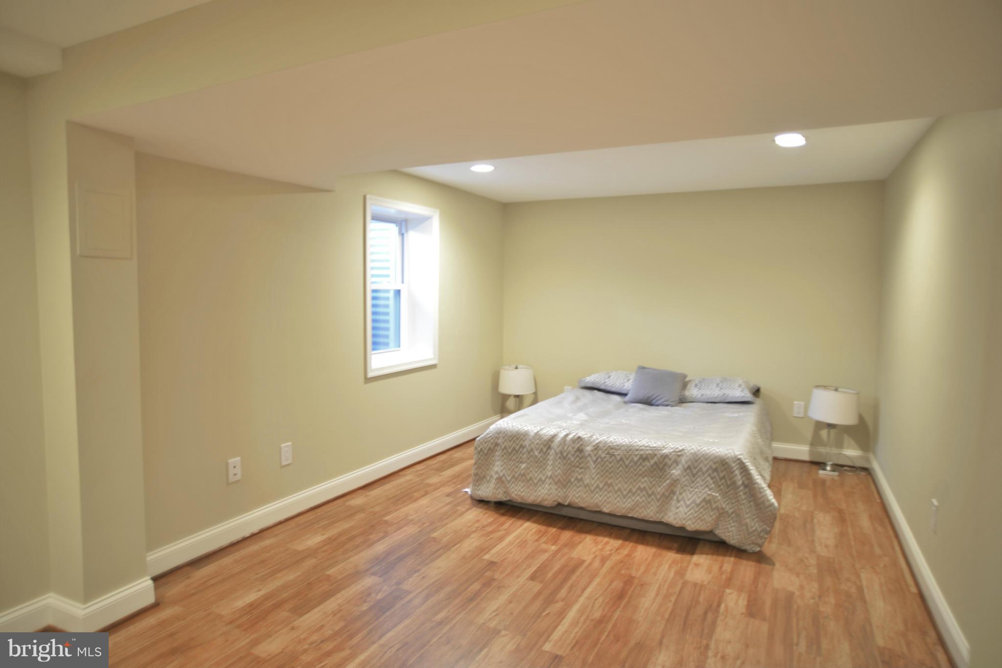 24417 Hanson Road Gaithersburg, MD 20882 - Photo 26 of 30 Bedroom