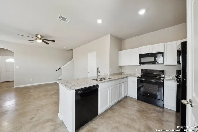 $1,575 | 8030 Dial Ike Drive, Unit 14 401, San Antonio, TX 78218