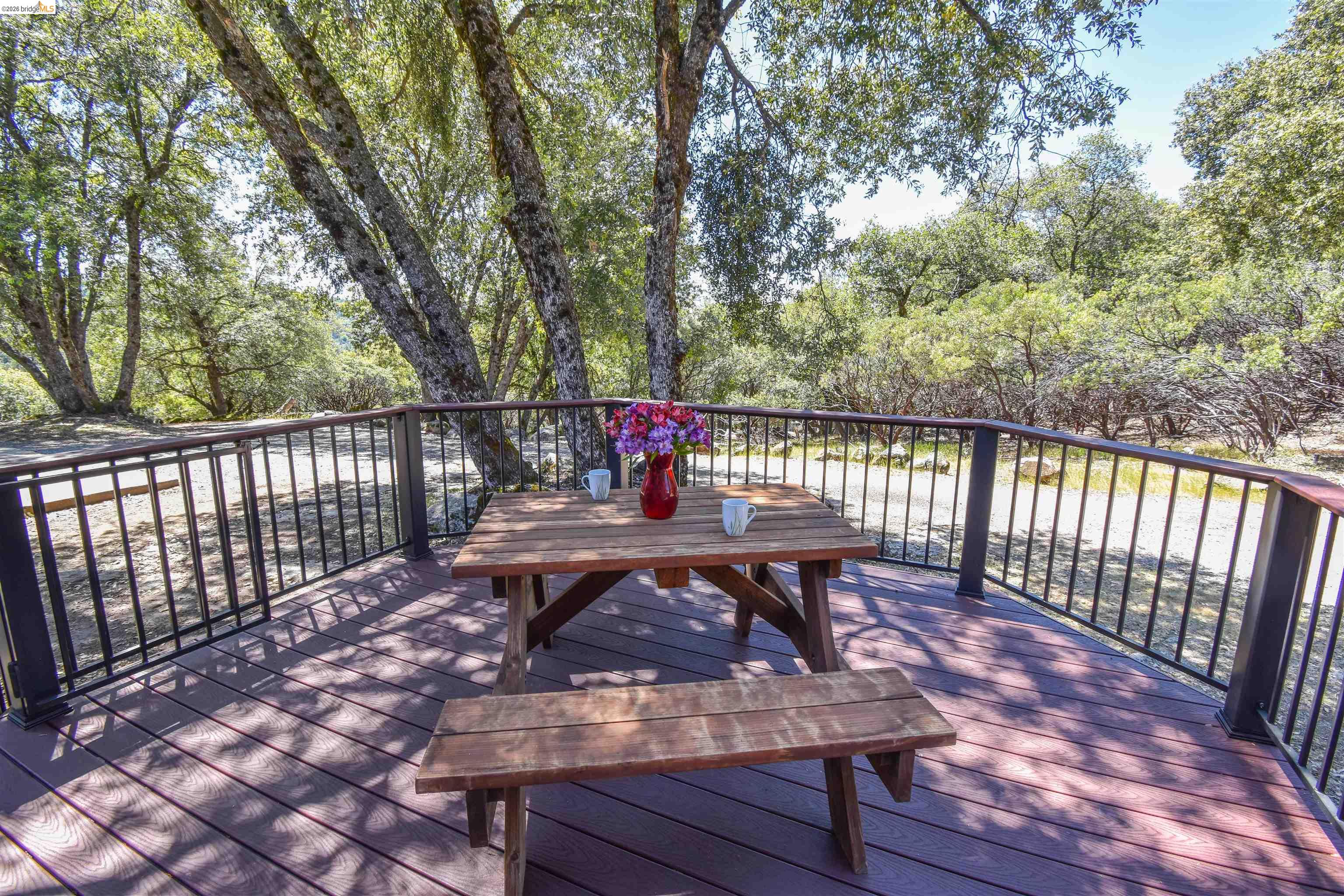 21932 Phoenix Lake Road Sonora, CA 95370 - Photo 11 of 44