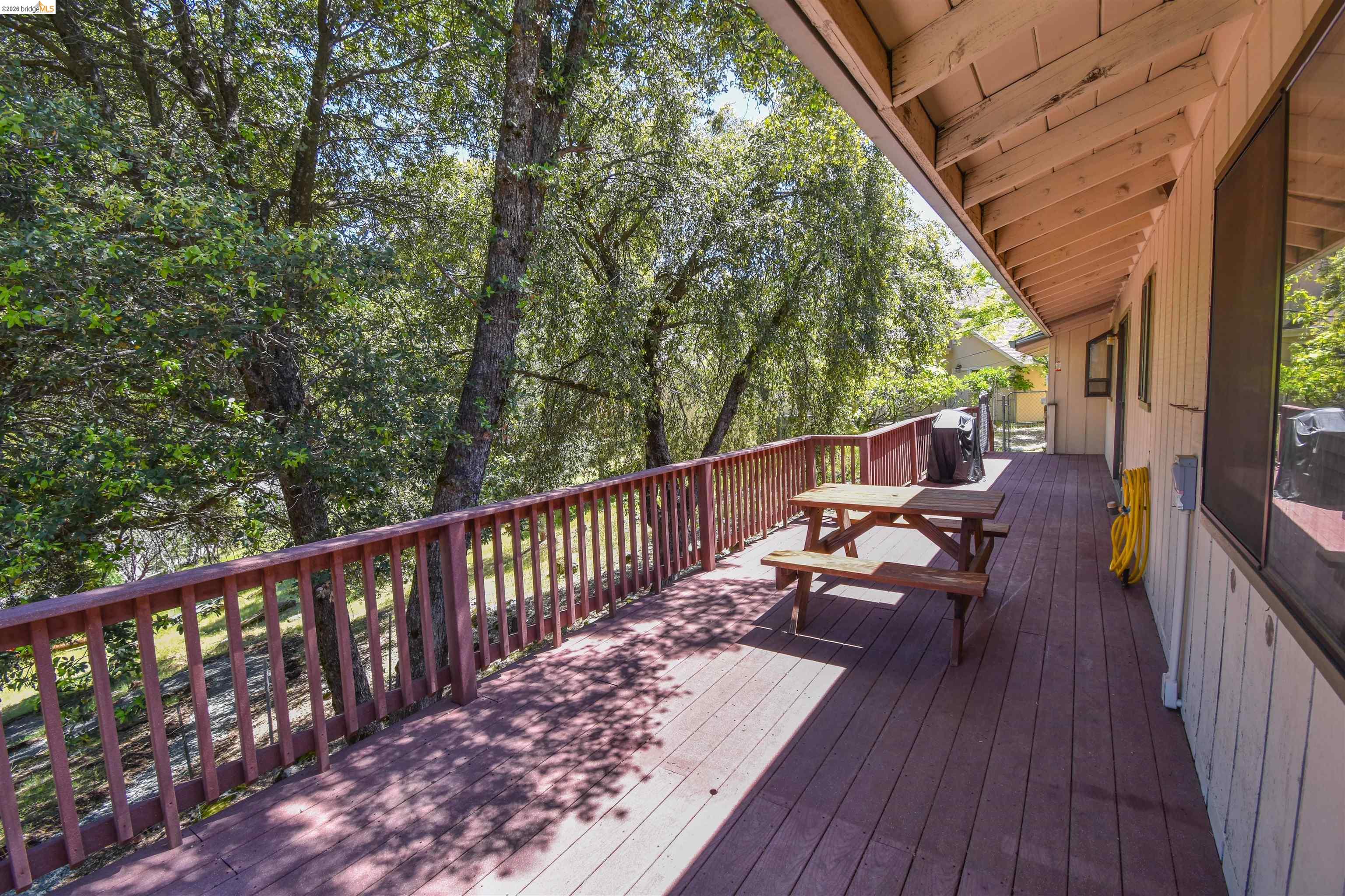 21932 Phoenix Lake Road Sonora, CA 95370 - Photo 16 of 44
